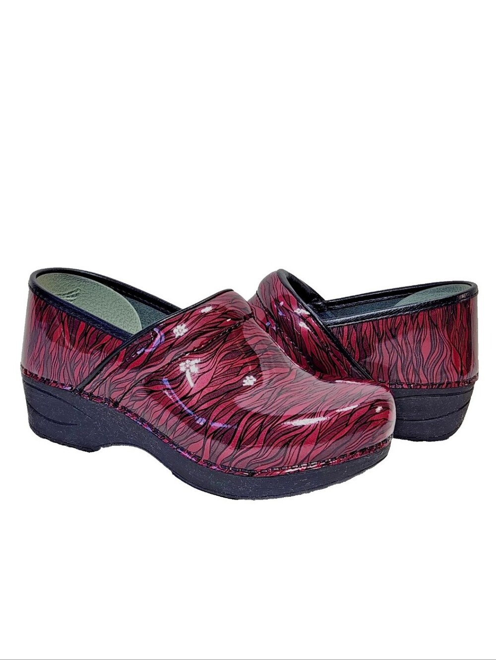 DANSKO XP 2.0 Merlot Metallic/Black Wavy Patent Leather Sz 38 Stapled Clogs